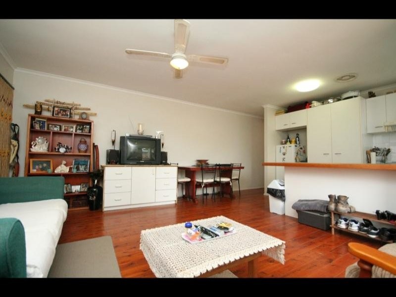 2 / 42 West Burleigh Road, Burleigh Heads QLD 4220