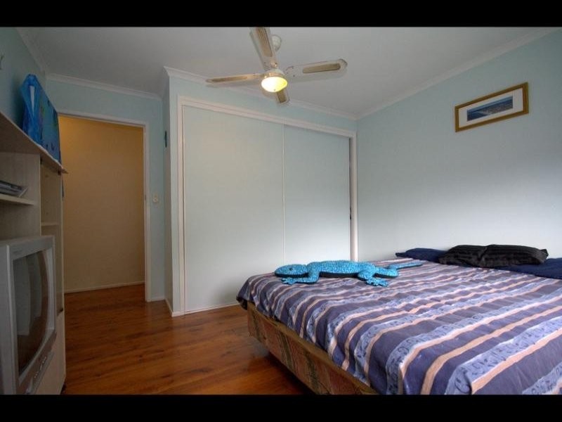 2 / 42 West Burleigh Road, Burleigh Heads QLD 4220