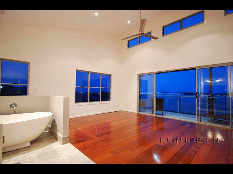 38 Willow Tree Drive, Reedy Creek QLD 4227