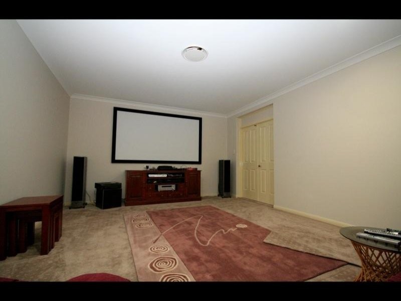 10 Koolang Crescent, Reedy Creek QLD 4227