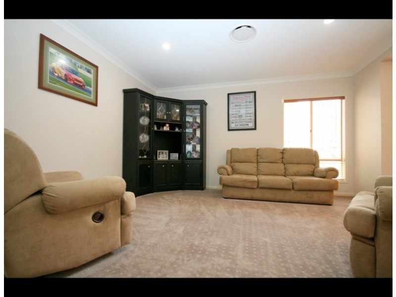 10 Koolang Crescent, Reedy Creek QLD 4227