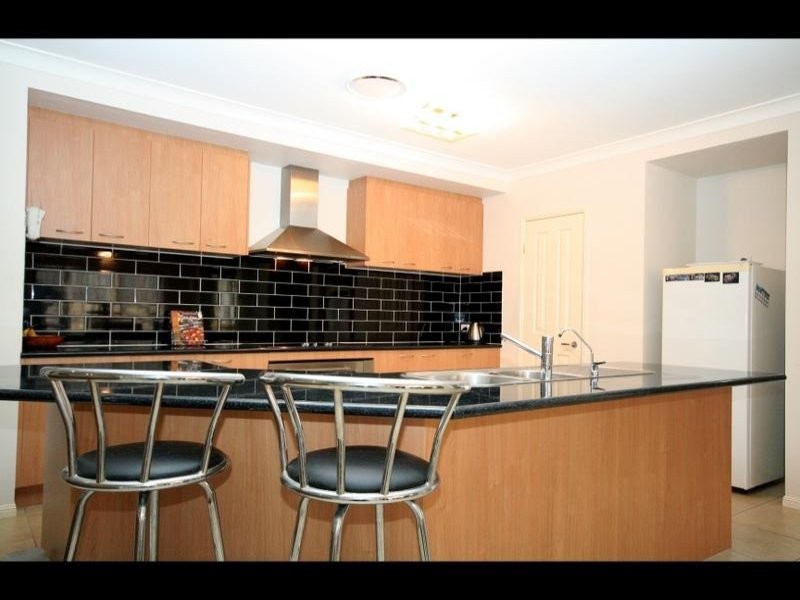 10 Koolang Crescent, Reedy Creek QLD 4227