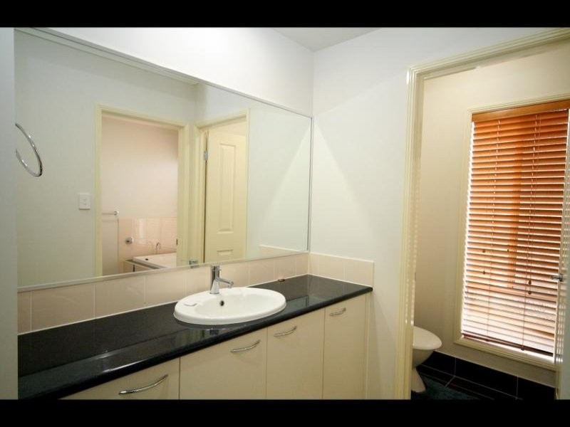 10 Koolang Crescent, Reedy Creek QLD 4227