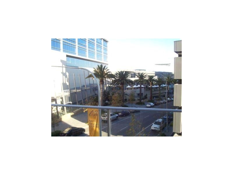 *LEASED* 301/28 Rider Boulevard, Rhodes NSW 2138