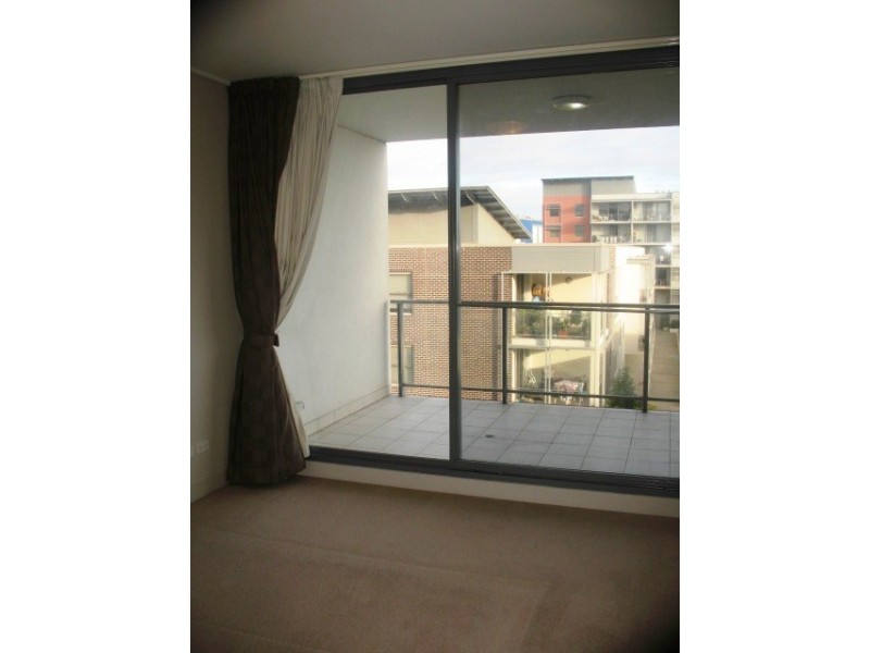 *LEASED* 403/2 Lewis Ave, Rhodes NSW 2138