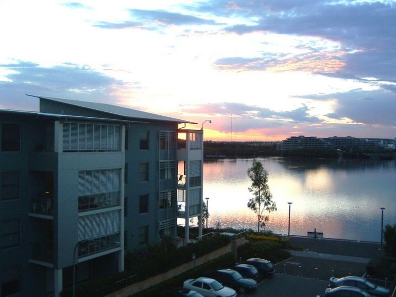 *LEASED* 304/4 Lewis Ave, Rhodes NSW 2138