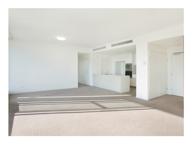 *LEASED* 202/88 Rider Blvd, Rhodes NSW 2138