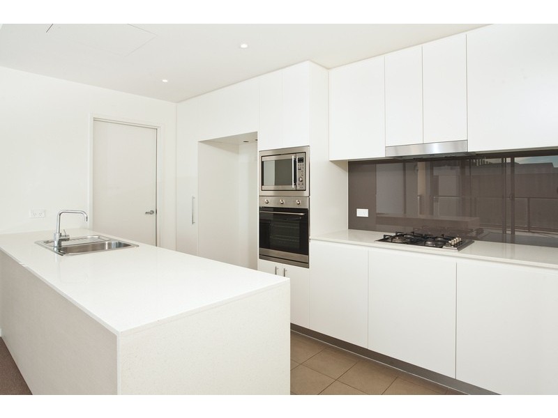 *LEASED* 202/88 Rider Blvd, Rhodes NSW 2138