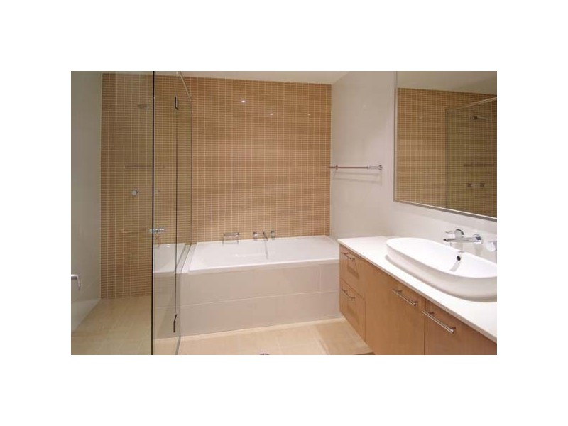 *LEASED* 202/88 Rider Blvd, Rhodes NSW 2138