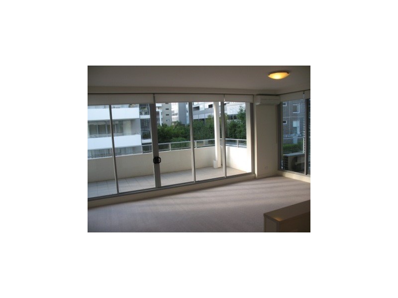 *LEASED* 403/9 Shoreline Dr, Rhodes NSW 2138