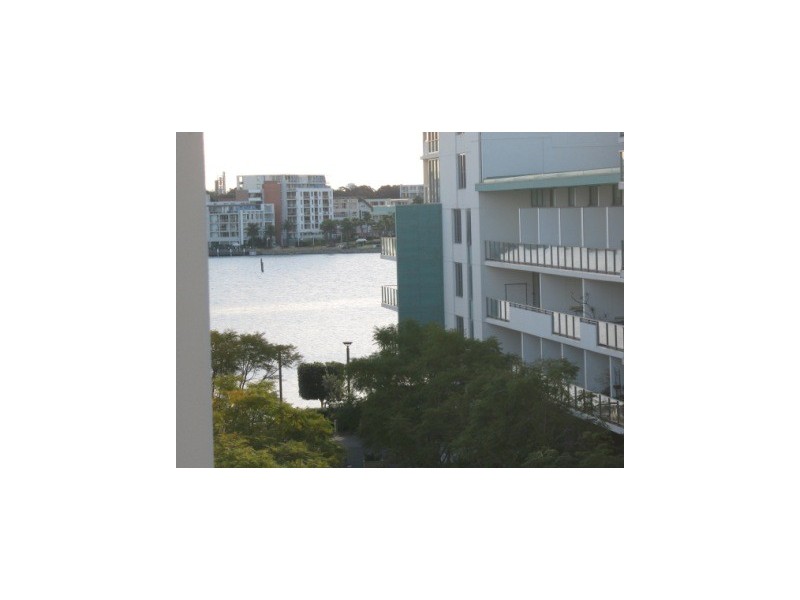 *LEASED* 403/9 Shoreline Dr, Rhodes NSW 2138