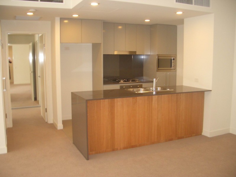 *LEASED* 202/10 Jean Wailes Ave, Rhodes NSW 2138