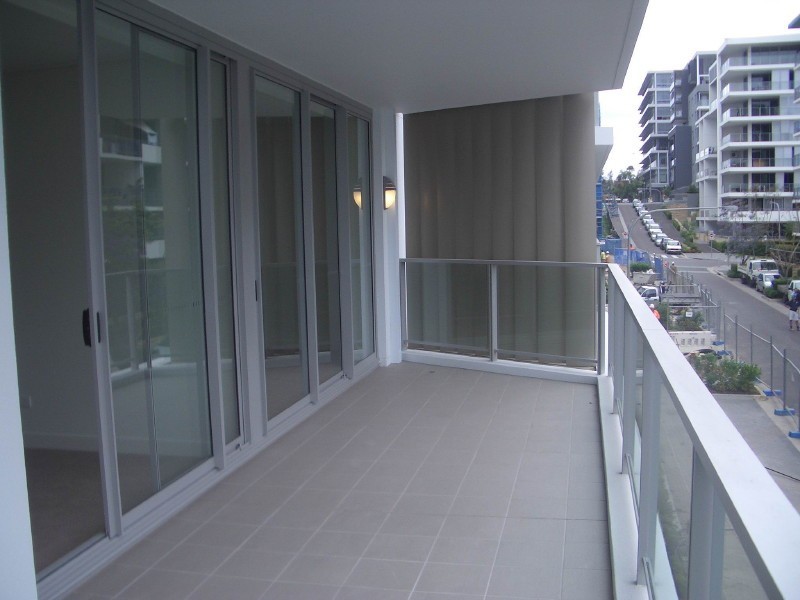 *LEASED* 202/10 Jean Wailes Ave, Rhodes NSW 2138