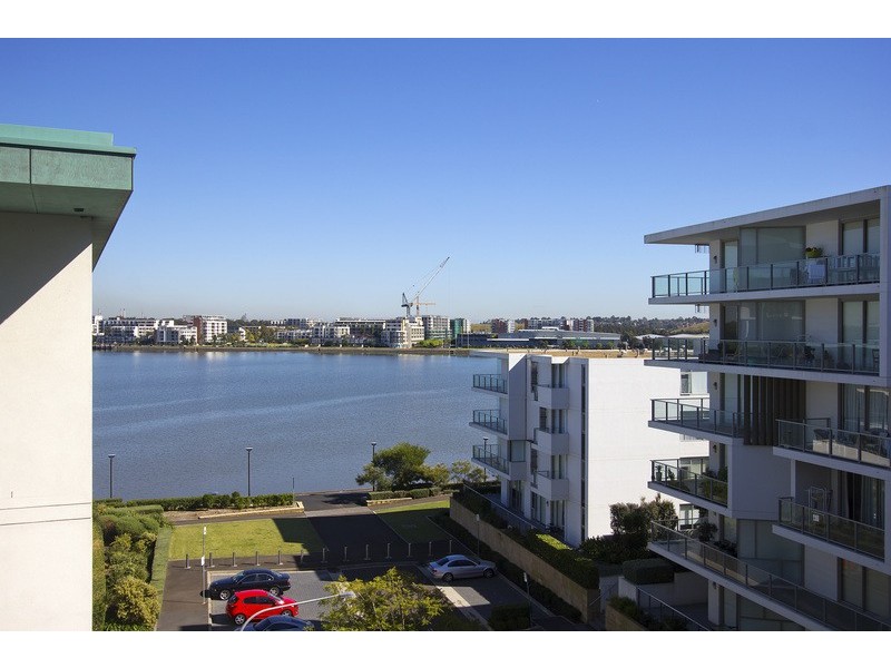 *LEASED* 409/3 Jean Wailes Ave, Rhodes NSW 2138