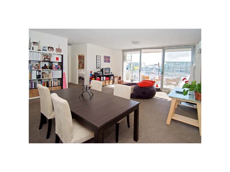 *LEASED* 208/2 Shoreline Drive, Rhodes NSW 2138