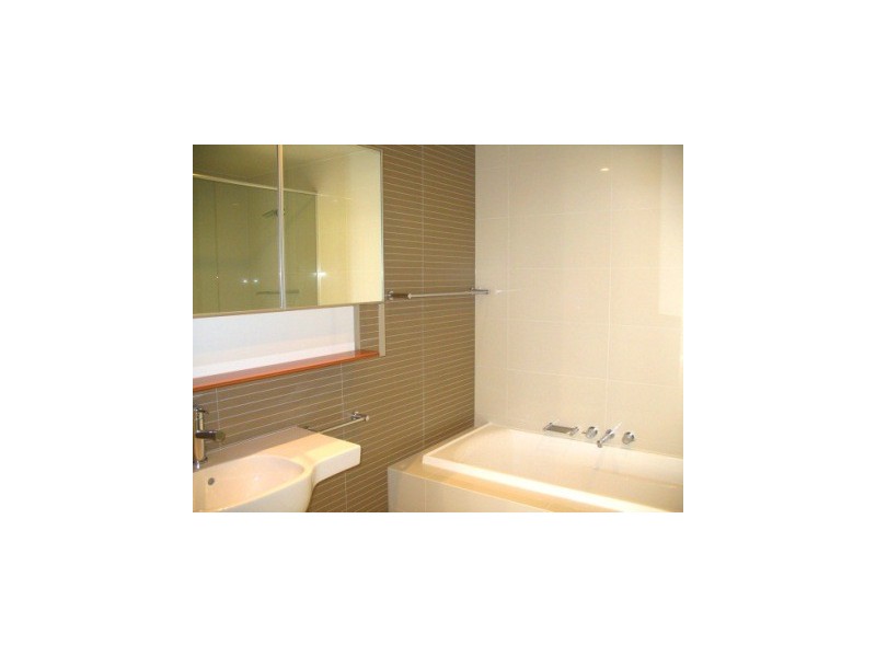 *LEASED* 208/14 Shoreline Drive, Rhodes NSW 2138