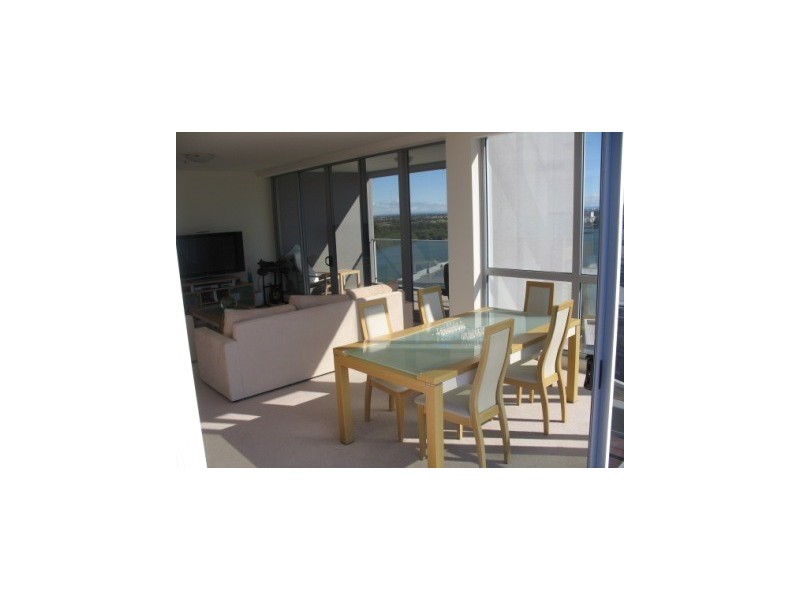 801/2 Rider Boulevard, Rhodes NSW 2138