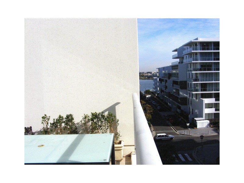 *LEASED* 507/1 Jean Wailes Ave, Rhodes NSW 2138