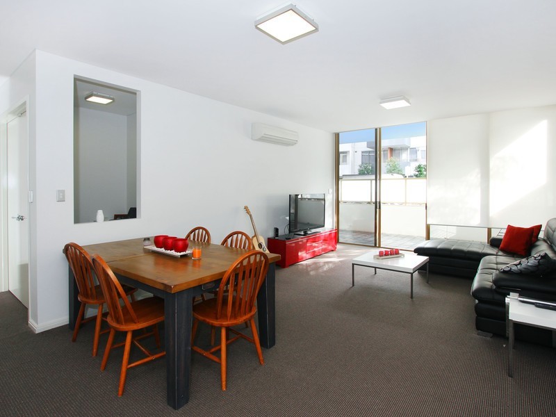 *LEASED* 313/91 Shoreline Drive, Rhodes NSW 2138