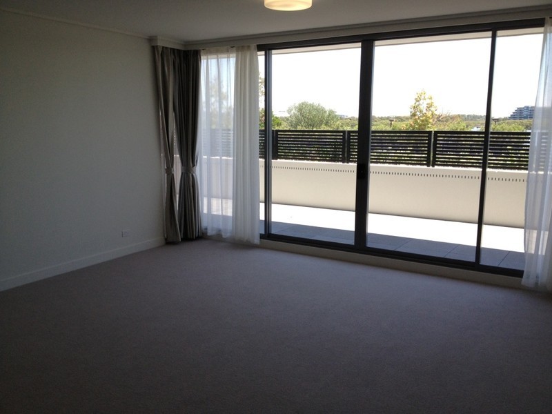 *LEASED* 103/18 Shoreline Drive, Rhodes NSW 2138