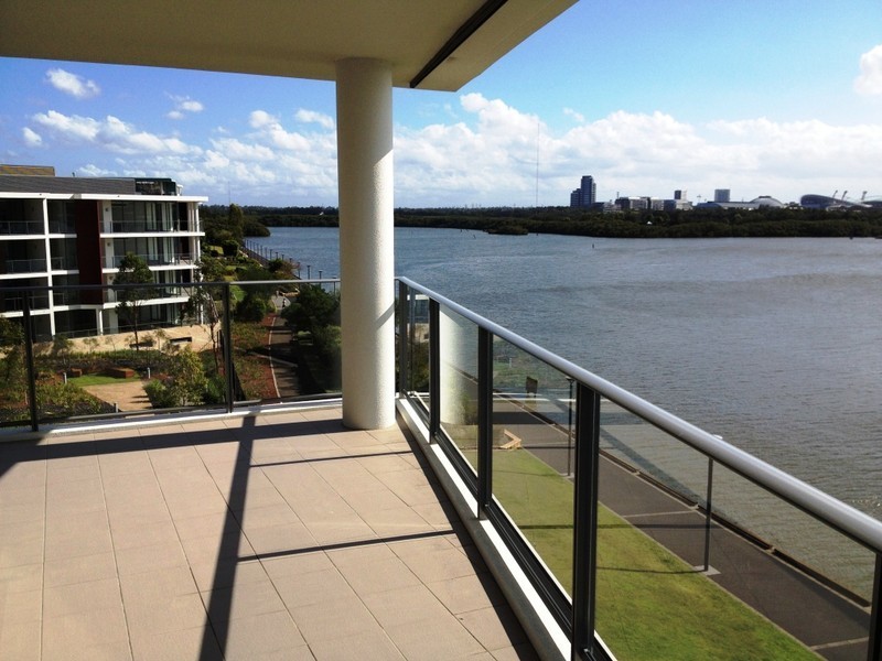 *LEASED* 404/20 Shoreline Drive, Rhodes NSW 2138