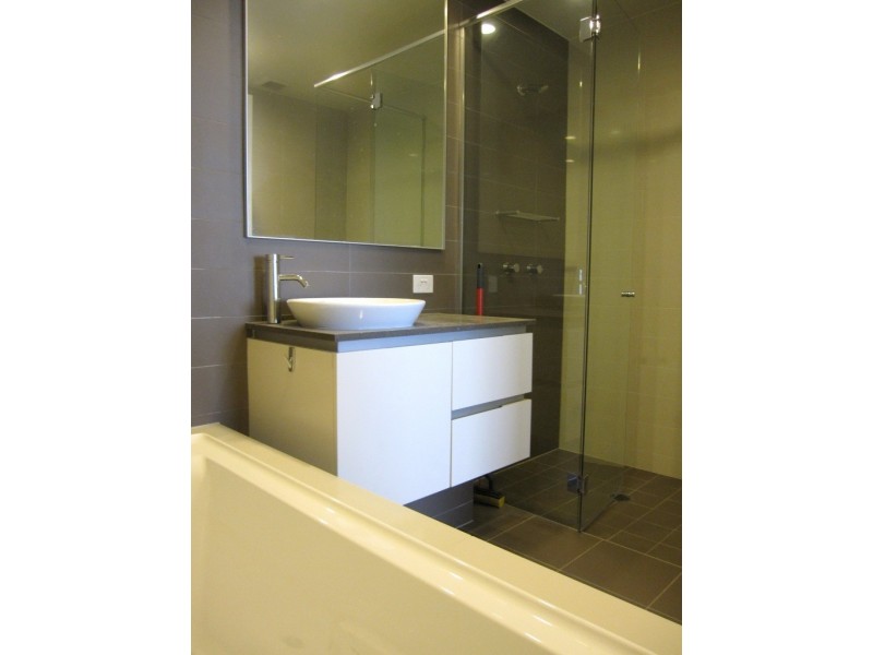 *LEASED* 103/76 Rider Blvd, Rhodes NSW 2138