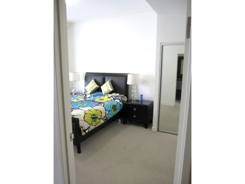 *LEASED* 103/76 Rider Blvd, Rhodes NSW 2138