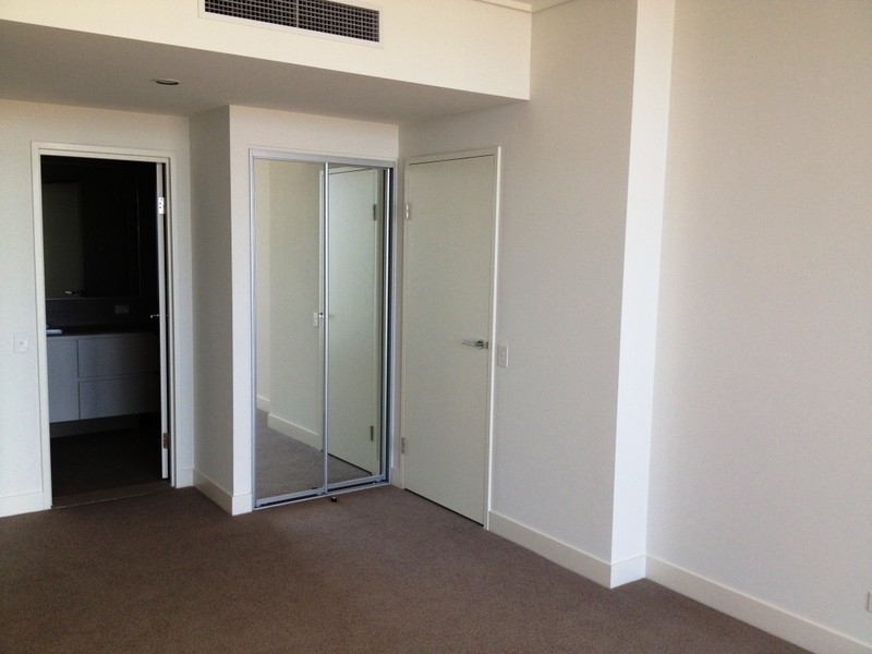 *LEASED* 603/16 Shoreline Drive, Rhodes NSW 2138