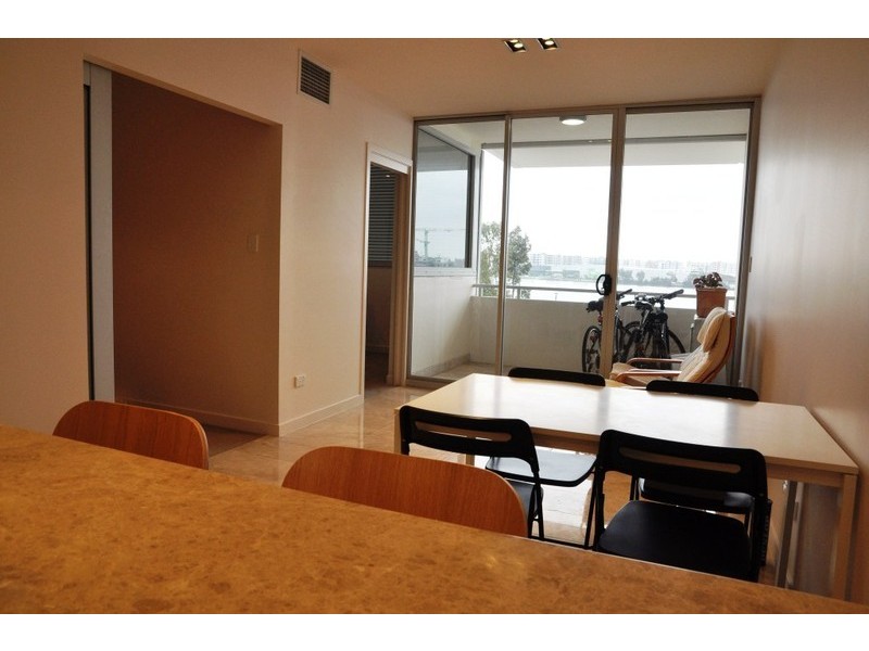 *LEASED* E104/10-16 Marquet Street, Rhodes NSW 2138