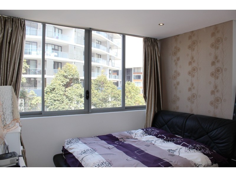 557/6 Mary Street, Rhodes NSW 2138