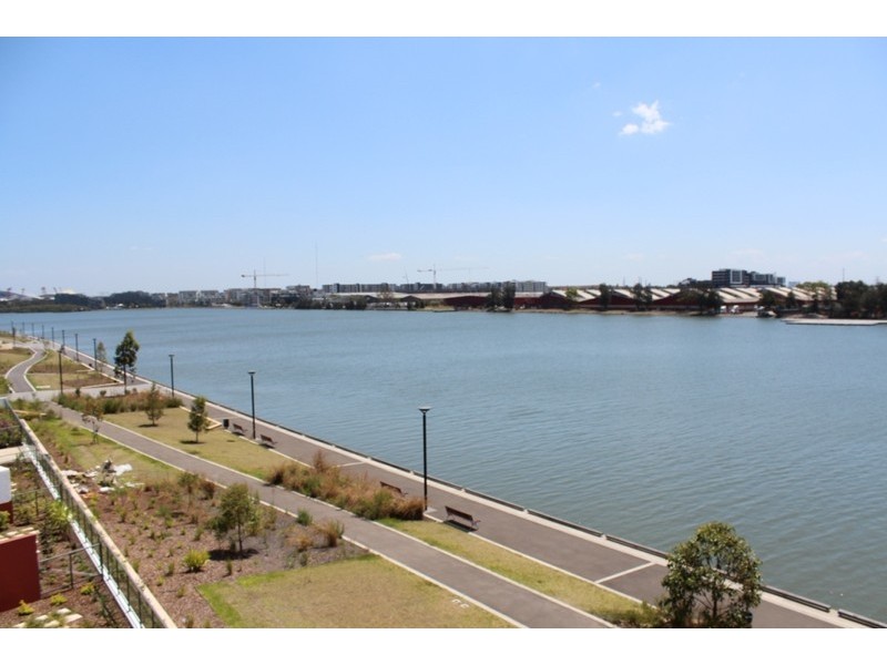 *LEASED* 403/5 Nina Gray Avenue, Rhodes NSW 2138