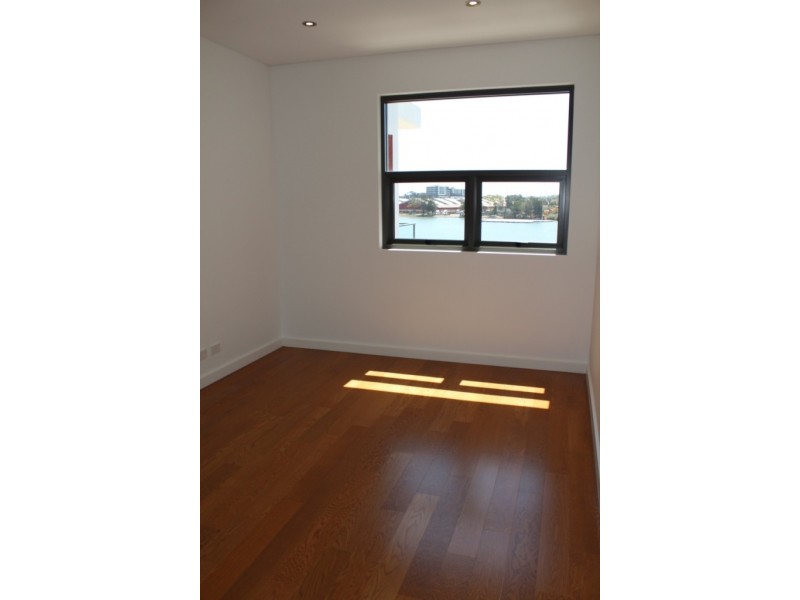 *LEASED* 403/5 Nina Gray Avenue, Rhodes NSW 2138