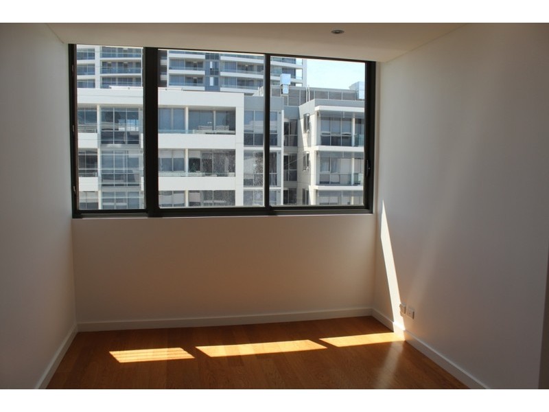 *LEASED* 808/42 Shoreline Drive, Rhodes NSW 2138