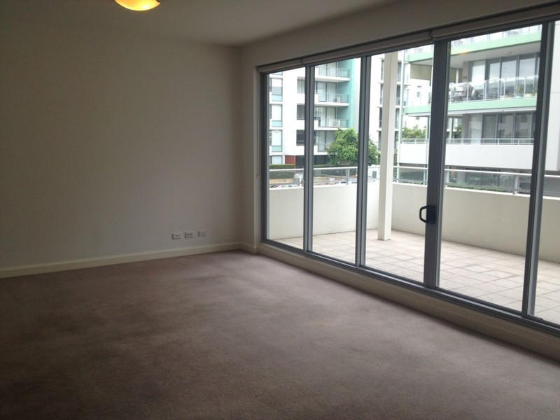 *LEASED* 202/9 Shoreline Drive, Rhodes NSW 2138