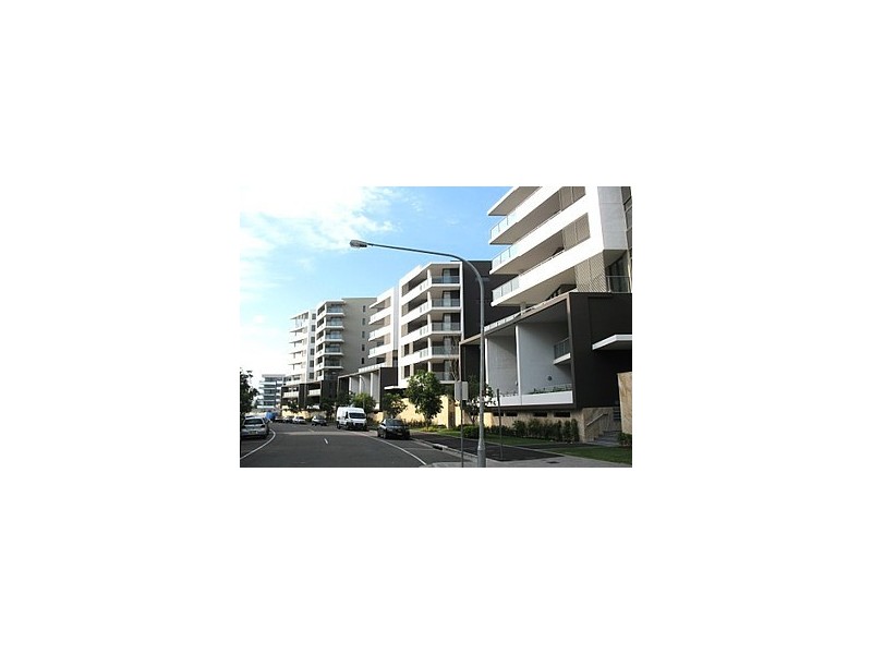 *LEASED* 305/76 Rider Blvd, Rhodes NSW 2138