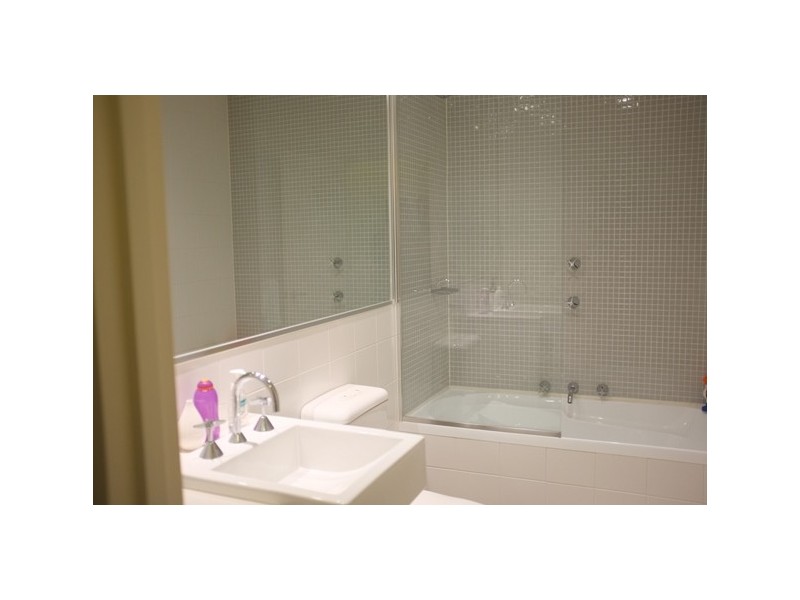 *LEASED* 206/2 Shoreline Drive, Rhodes NSW 2138