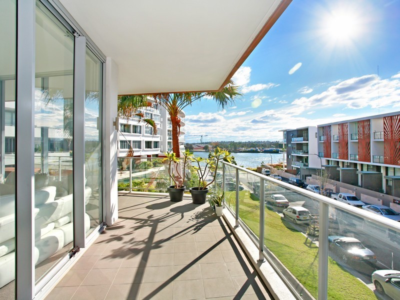 A403/40 Shoreline Drive, Rhodes NSW 2138