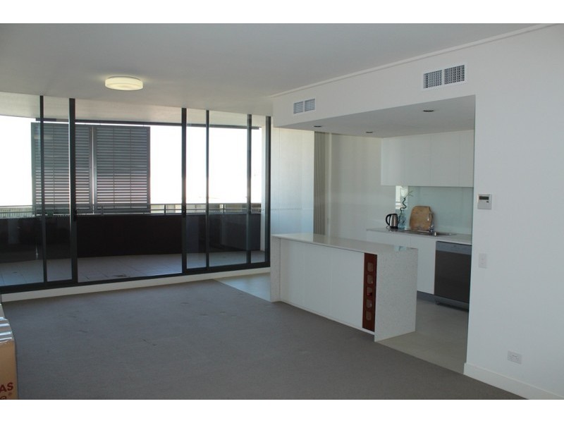 *LEASED* 705/13 Mary Street, Rhodes NSW 2138