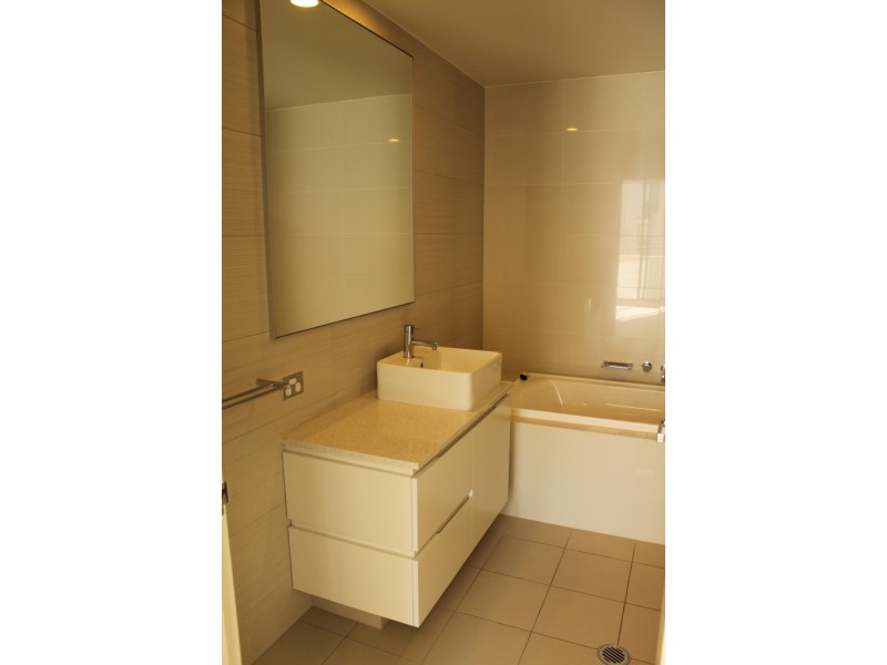 *LEASED* 705/13 Mary Street, Rhodes NSW 2138