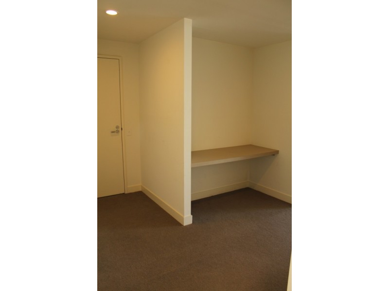 *LEASED* 705/13 Mary Street, Rhodes NSW 2138