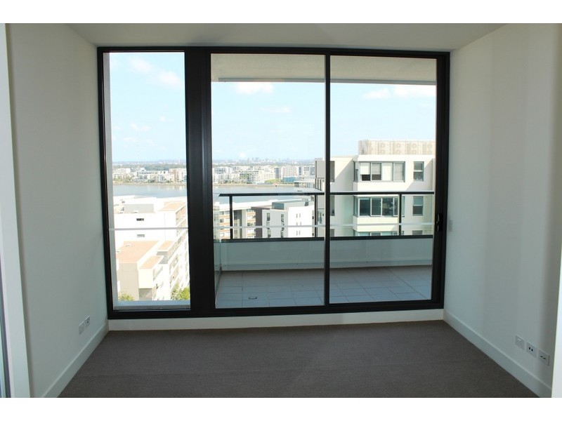810/7 Rider Boulevard, Rhodes NSW 2138