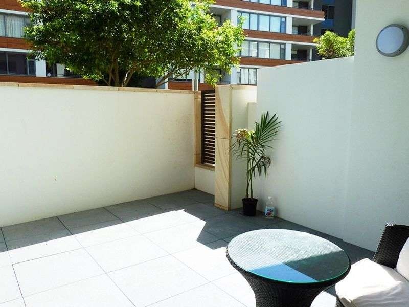 *LEASED* 107/13 Mary Street, Rhodes NSW 2138
