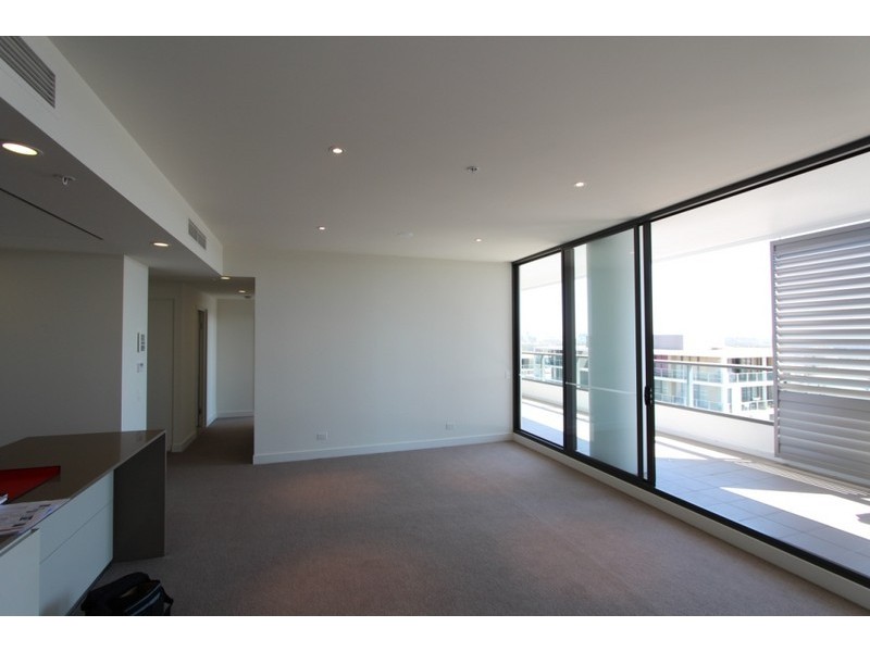 *LEASED* 810/7 Rider Boulevard, Rhodes NSW 2138