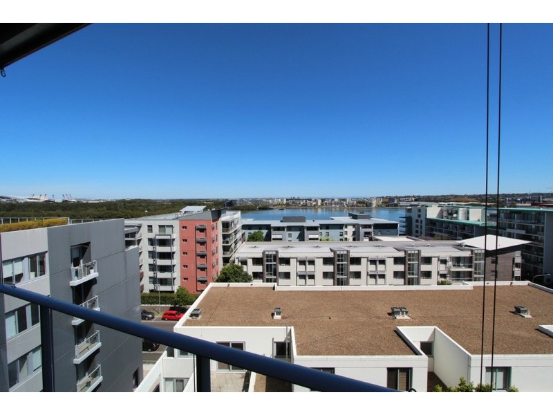 *LEASED* 603/10 Rider Boulevard, Rhodes NSW 2138