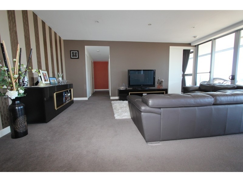 *LEASED* 603/10 Rider Boulevard, Rhodes NSW 2138