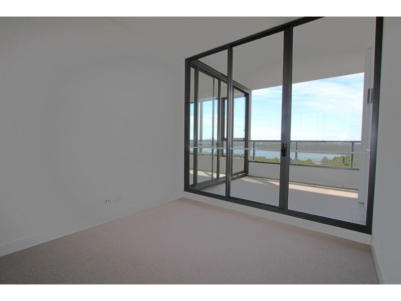 *LEASED* 607/7 Rider Boulevard, Rhodes NSW 2138