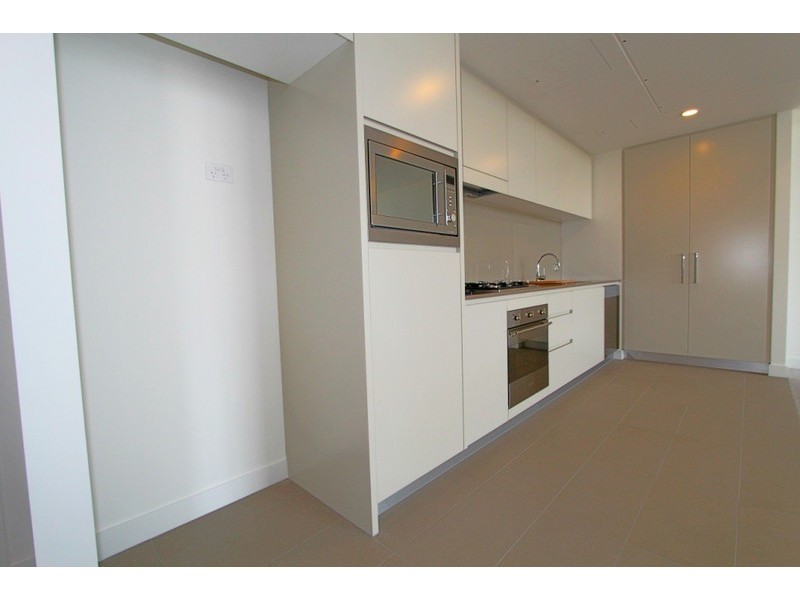 *LEASED* 1104/7 Rider Boulevard, Rhodes NSW 2138