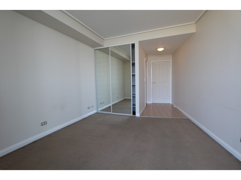 *LEASED* 40/27 Bennelong Parkway, Wentworth Point NSW 2127