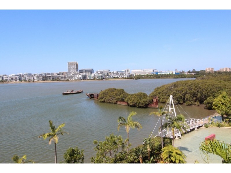 *LEASED* 40/27 Bennelong Parkway, Wentworth Point NSW 2127