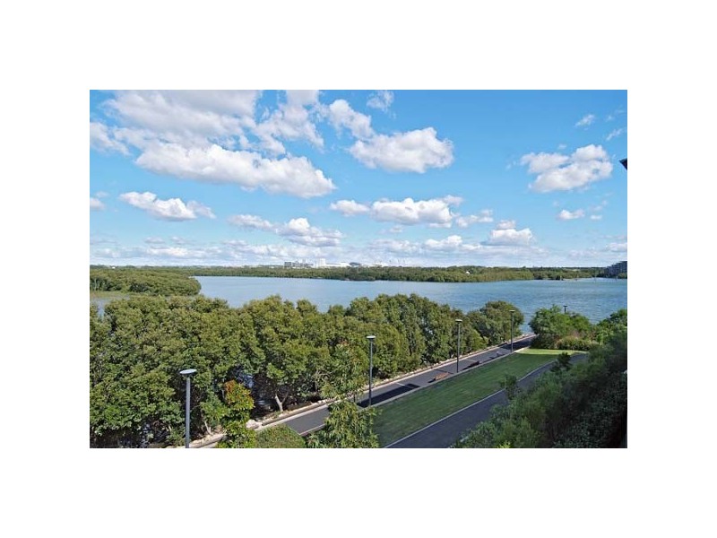 *LEASED* 205/2 Shoreline Drive, Rhodes NSW 2138